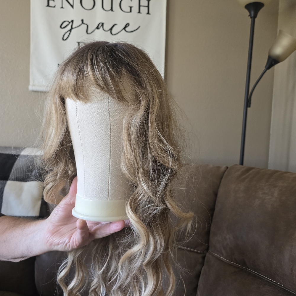 Blonde Wavy Hair Extension - Picture 2 of 5
